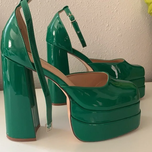 Chase + Chloe double platform heels - Picture 2 of 4